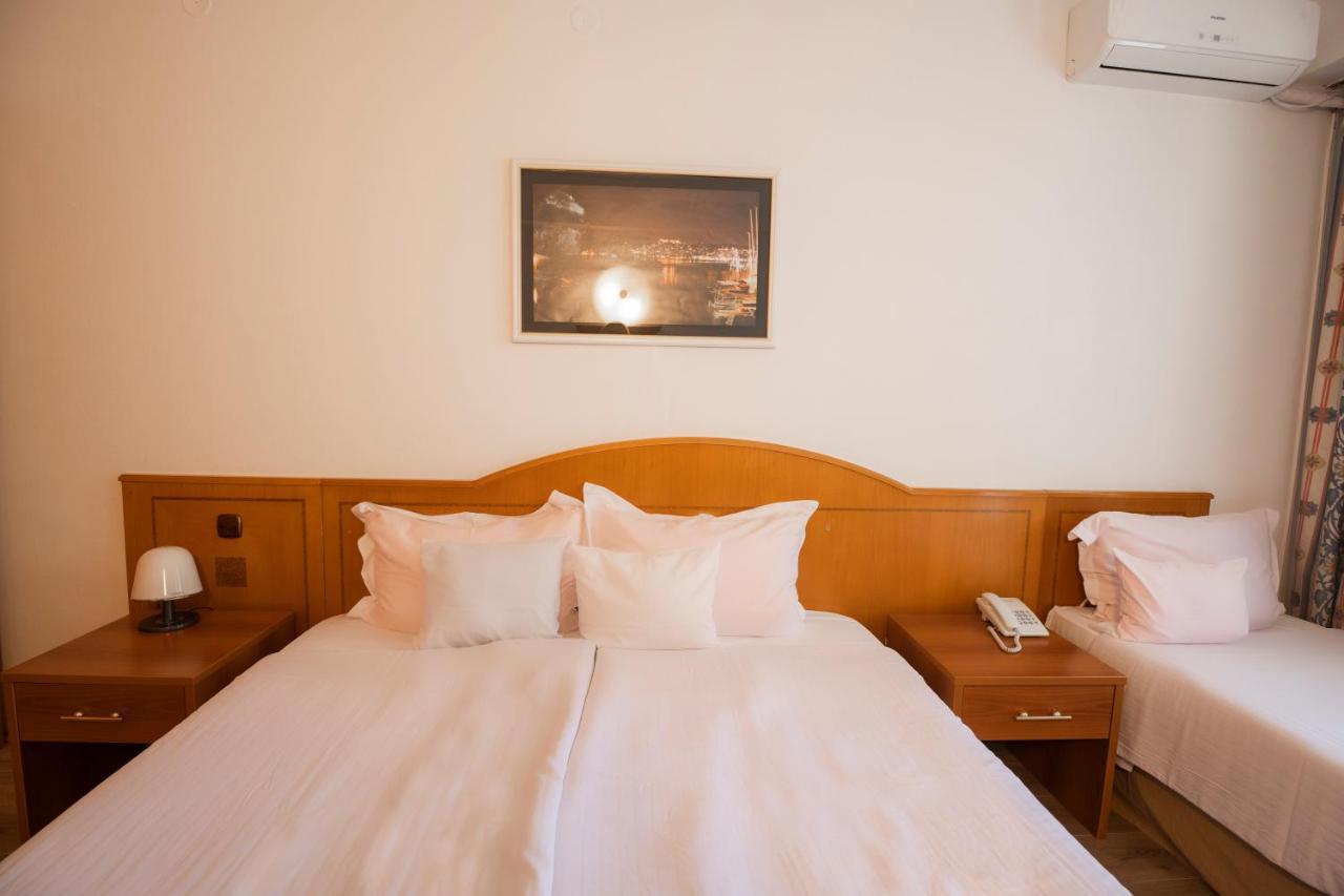 Hotel Tourist - Metropol Lake Resort Ohrid Esterno foto